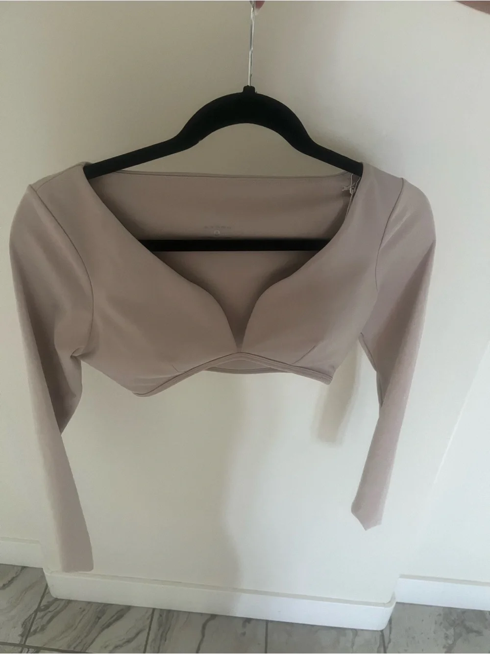Form Contour Long Sleeve Cropped Top in Taupe